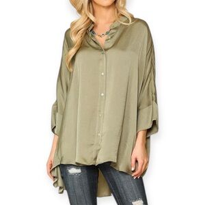 Gigio Sage Green Oversized Satin Women’s Button Down Tunic Top - Size Large
